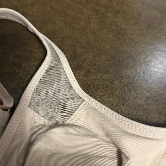 Wacoal Nude Racerback Center-Front Closure Underwire Bra 32C - Picture 2 of 6